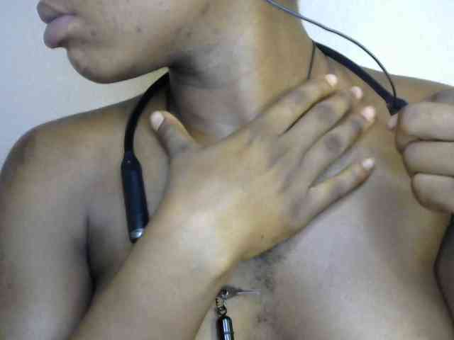 SinfulBitch01 webcam