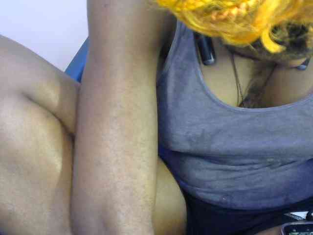 SinfulBitch01 webcam
