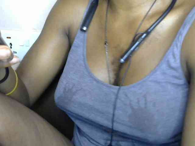 SinfulBitch01 webcam