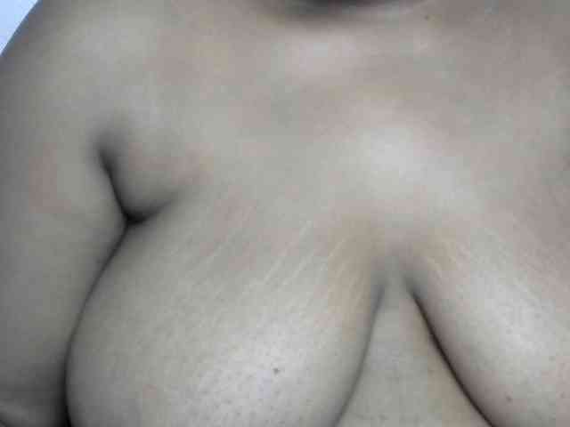 SinfulBitch01 webcam