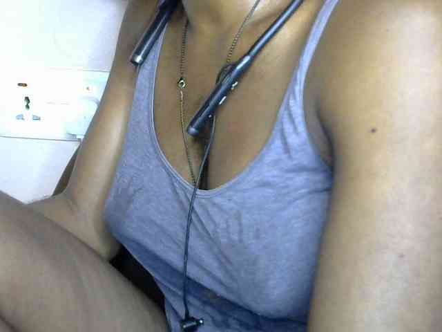 SinfulBitch01 webcam