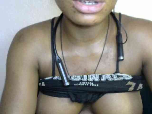 SinfulBitch01 webcam