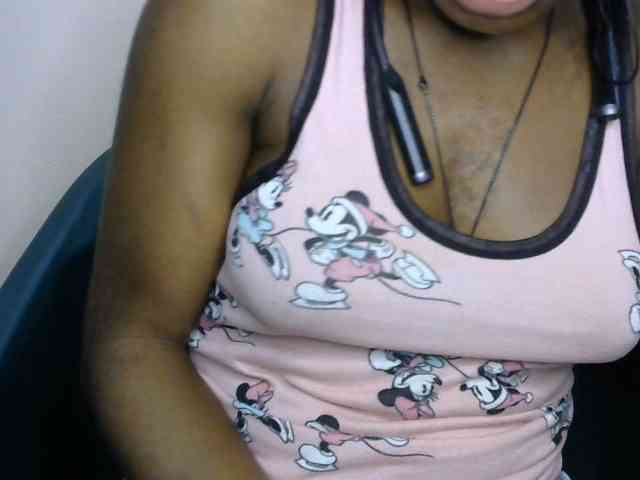 SinfulBitch01 webcam