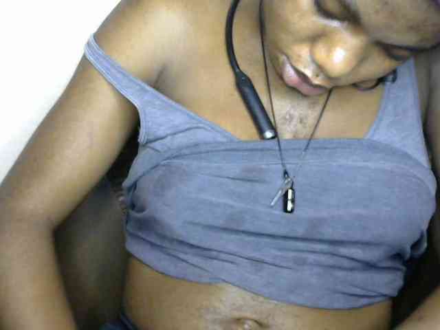 SinfulBitch01 webcam
