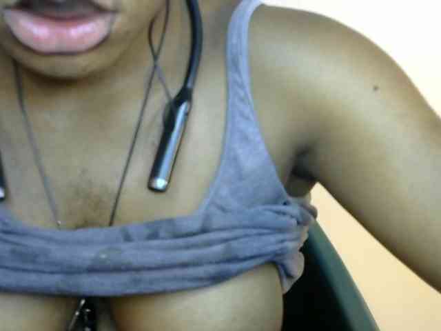SinfulBitch01 webcam
