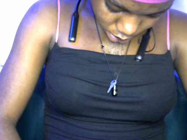SinfulBitch01 webcam