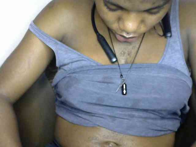 SinfulBitch01 webcam