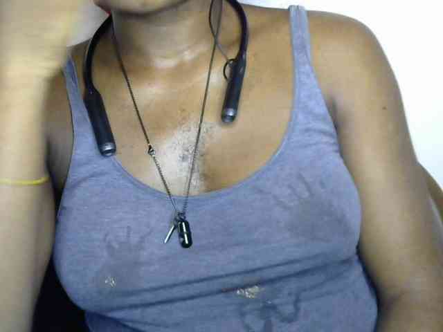 SinfulBitch01 webcam