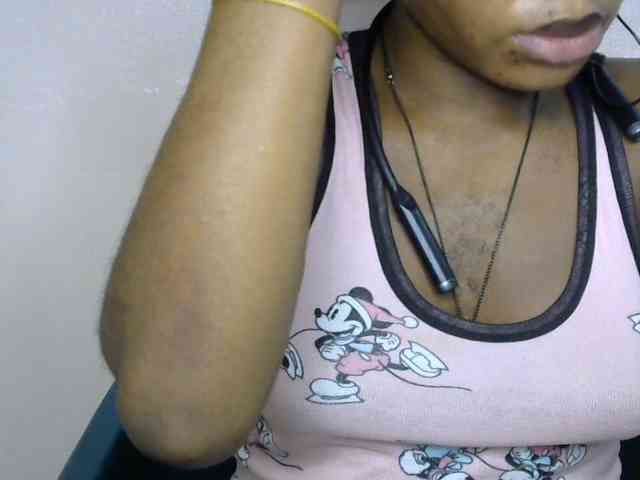 SinfulBitch01 webcam