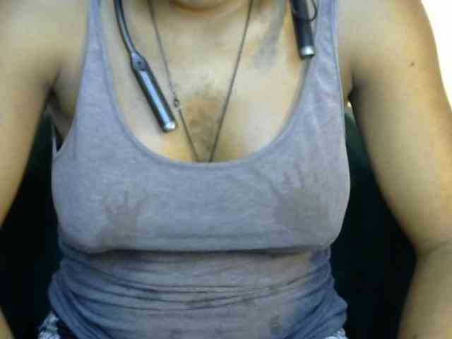 SinfulBitch01 webcam