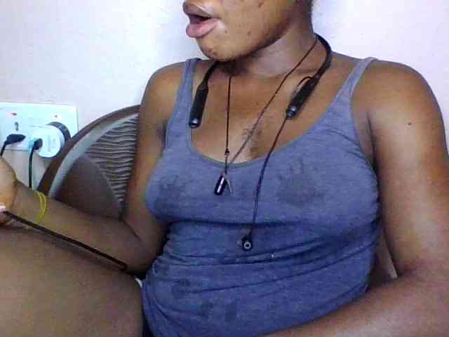 SinfulBitch01 webcam