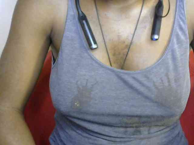 SinfulBitch01 webcam
