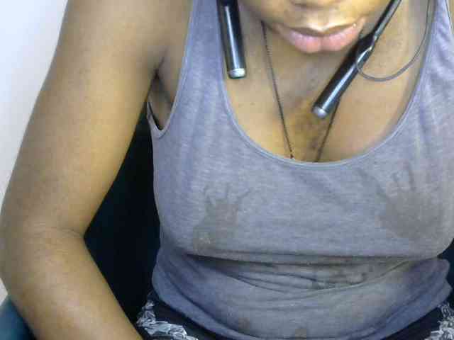 SinfulBitch01 webcam