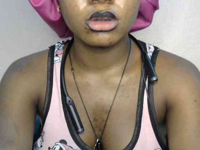 SinfulBitch01 webcam