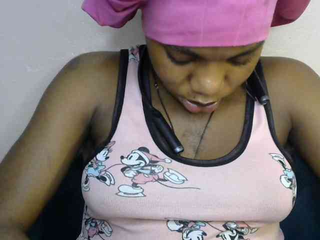 SinfulBitch01 webcam