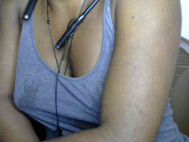 SinfulBitch01 webcam