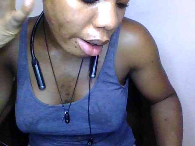SinfulBitch01 webcam