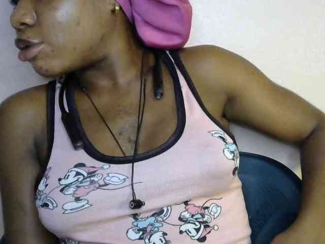 SinfulBitch01 webcam