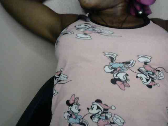 SinfulBitch01 webcam