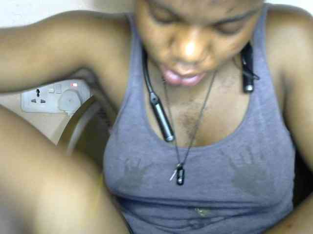 SinfulBitch01 webcam