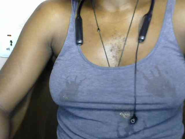 SinfulBitch01 webcam