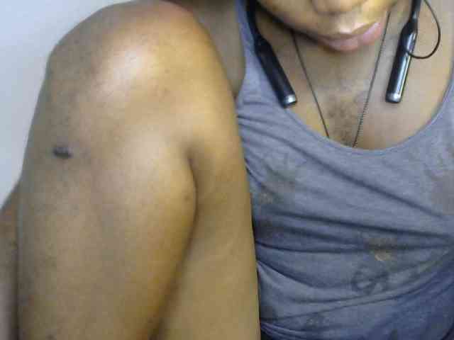 SinfulBitch01 webcam