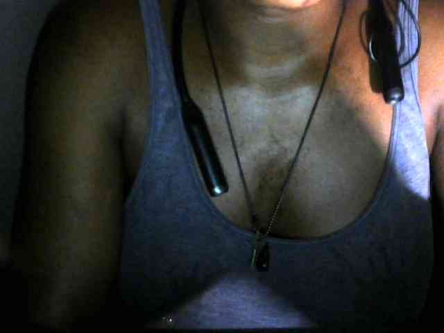 SinfulBitch01 webcam