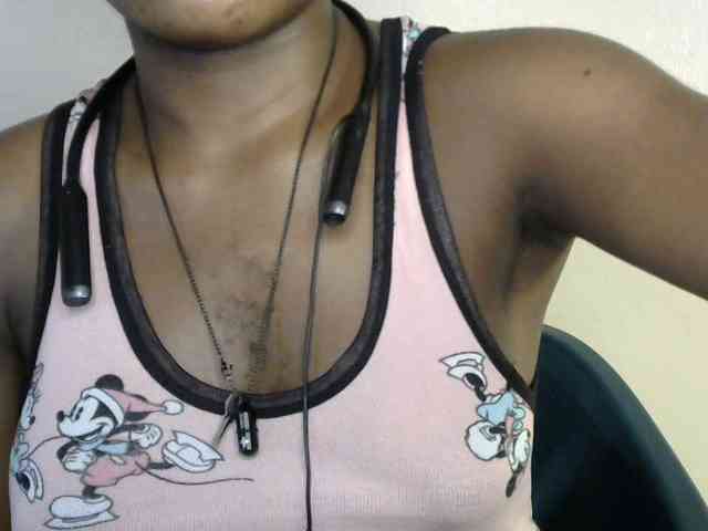 SinfulBitch01 webcam