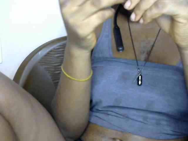 SinfulBitch01 webcam