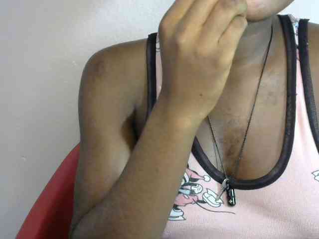 SinfulBitch01 webcam