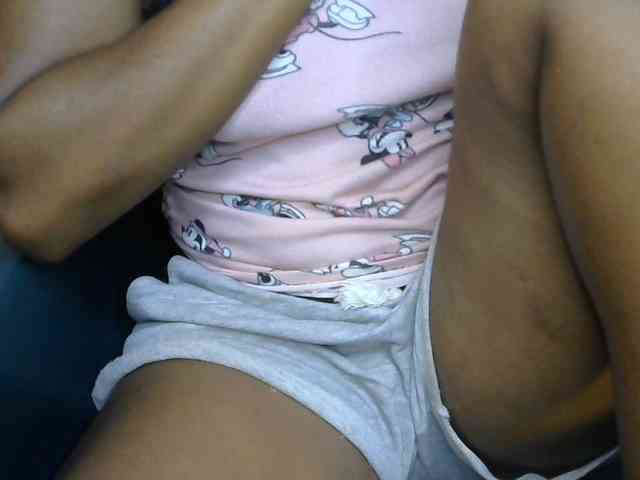 SinfulBitch01 webcam