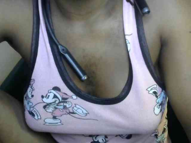 SinfulBitch01 webcam