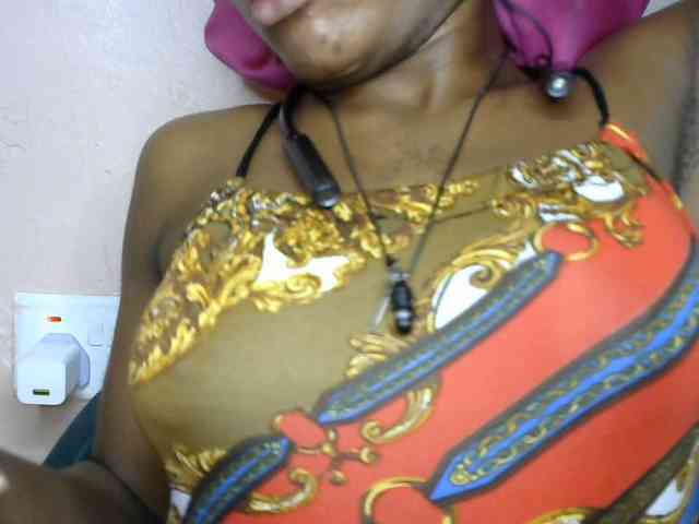 SinfulBitch01 webcam