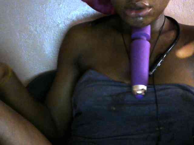 SinfulBitch01 webcam