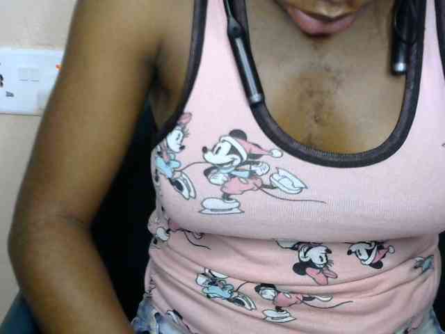 SinfulBitch01 webcam