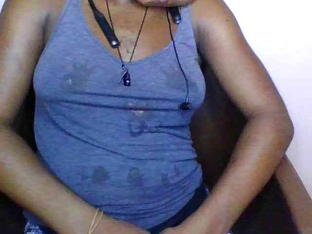 SinfulBitch01 webcam