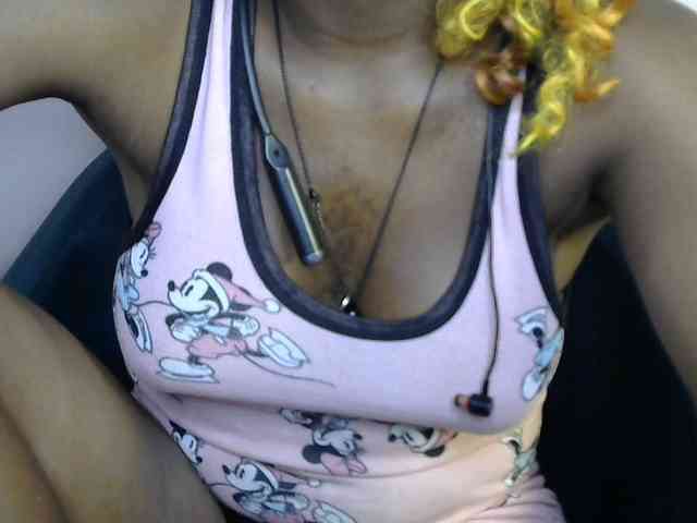SinfulBitch01