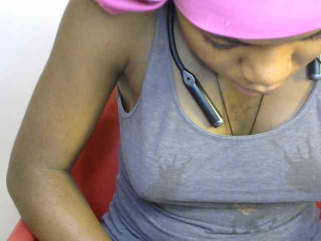 SinfulBitch01 webcam