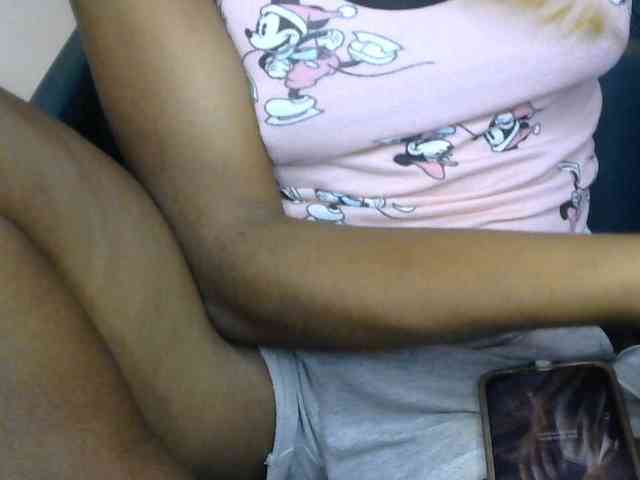 SinfulBitch01 webcam