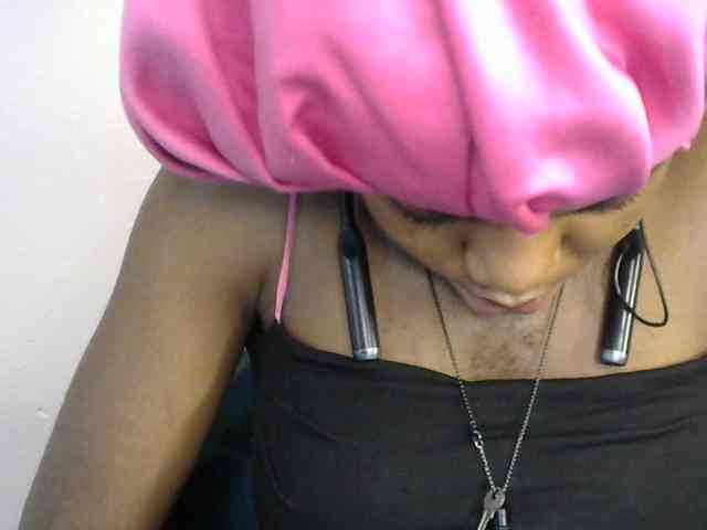 SinfulBitch01 webcam