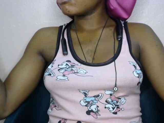 SinfulBitch01 webcam