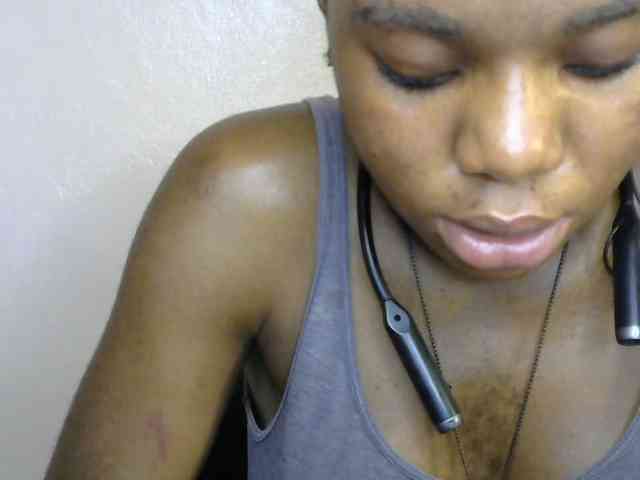 SinfulBitch01 webcam