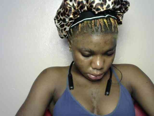 SinfulBitch01 webcam