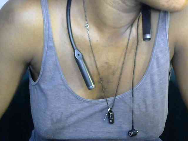 SinfulBitch01 webcam