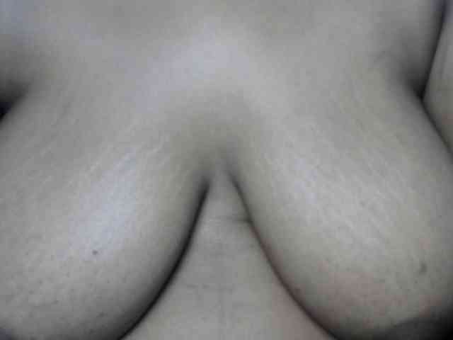 SinfulBitch01 webcam