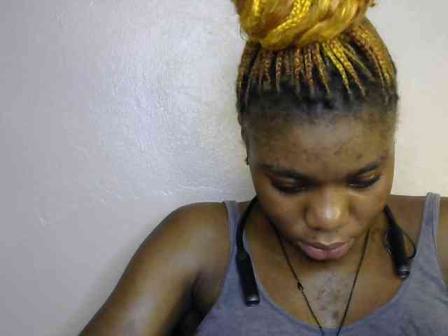 SinfulBitch01 webcam