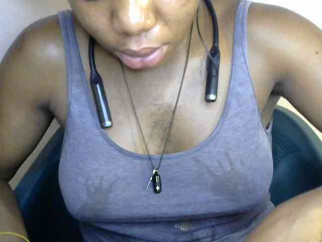 SinfulBitch01 webcam