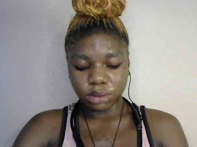 SinfulBitch01 webcam