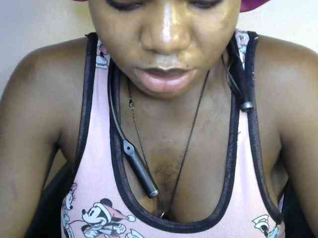SinfulBitch01 webcam