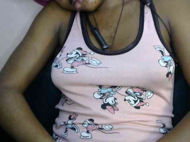 SinfulBitch01 webcam